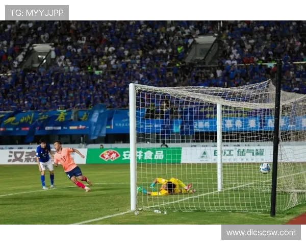 苏超精彩对决无锡迎战盐城全程直播尽在眼前