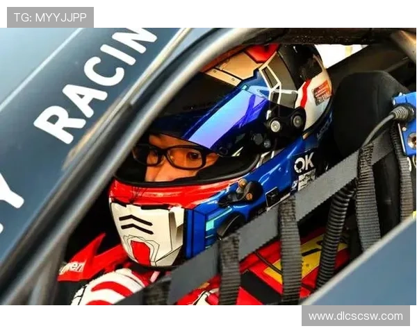 摩托GP赛季精彩回顾 车手争锋激烈角逐 赛道上演速度与激情的巅峰对决