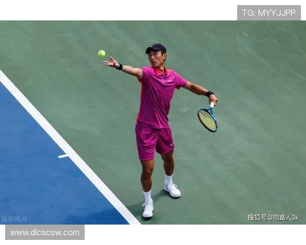 网球赛场风云再起 新星崛起老将退役 热点赛事聚焦全球关注