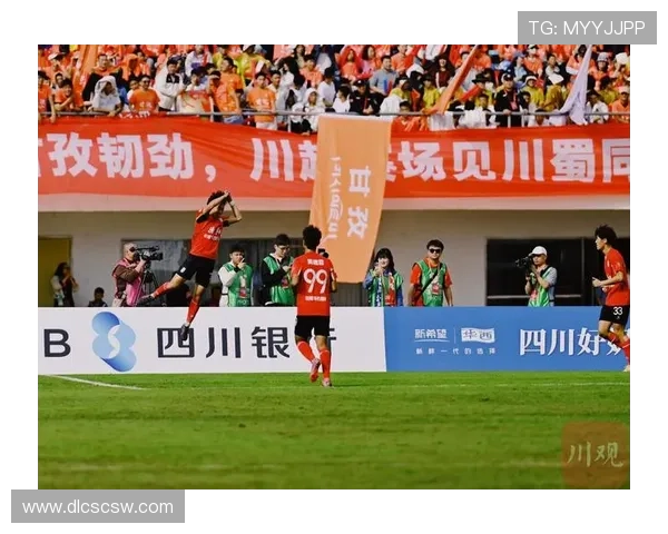 新赛季焦点战引爆全场球迷热情劲旅鏖战上演多重赛事精彩不断盛况 新赛季焦点战引爆全场球迷热情劲旅鏖战上演多重赛事精彩不断盛况