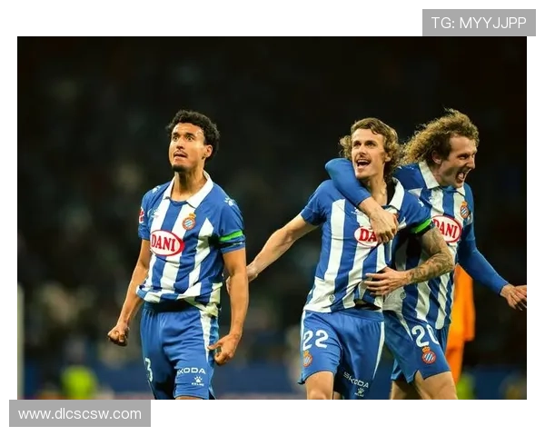 西班牙人俱乐部宣布新任主教练上任,球队目标明确冲击西甲前六 西班牙人俱乐部宣布新任主教练上任,球队目标明确冲击西甲前六